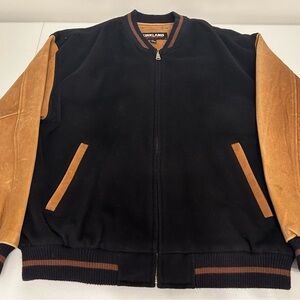 Kirkland Signature Men's Black and Brown Bomber Jacket